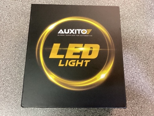 Auxito LED headlights - Lot 239