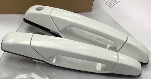 Front LH+RH olympic white door handle set for 2007-2014 silverado sierra - Lot 384