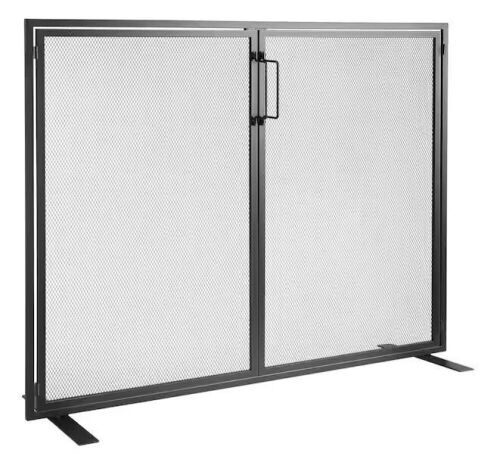 VEVOR 1-Panel Fireplace Screen 38.98 in. L x 30.7 in. H Sturdy Iron Mesh   - Lot 220