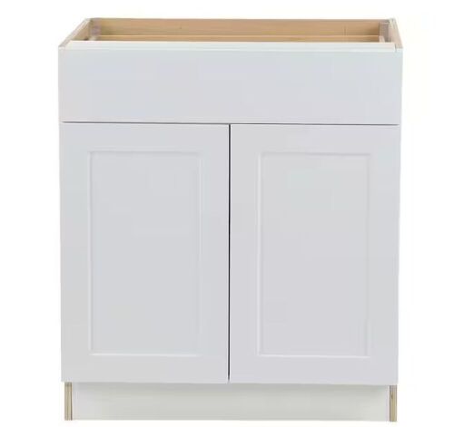 Hampton Bay Cambridge White Shaker Assembled Base Kitchen Cabinet with Soft Close Full, 30 in. W x 24.5 in. D x 34.5 in. H - Lot 158