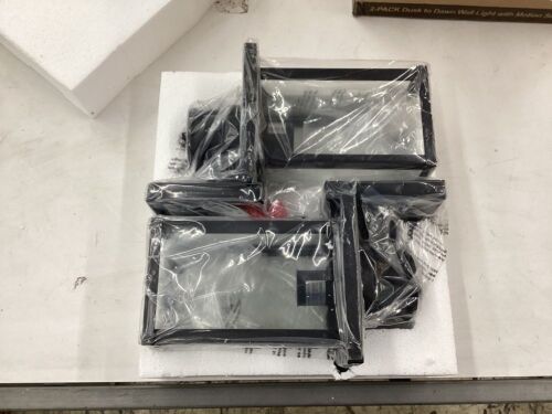 Dusk to Dawn Wall Light with Motion Sensor, 2 Pack  - Lot 469