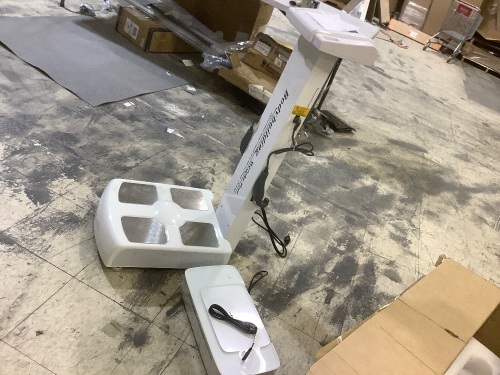 Body Building Weight Tester 111.5cm X 47.5CM X 35  - Lot 269