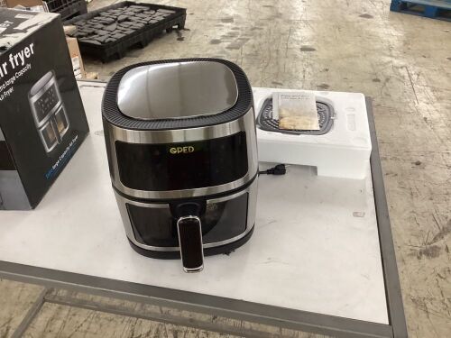 Extra Large Capacity Air Fryer  - Lot 199