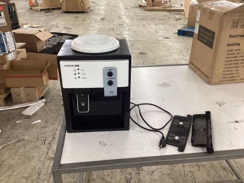 Hot & Cold Water Dispenser - Lot 764
