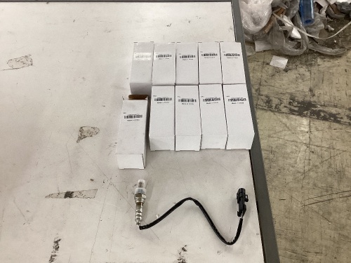 Lot of (10) Oxygen Sensors. Unknown Fit - Lot 368