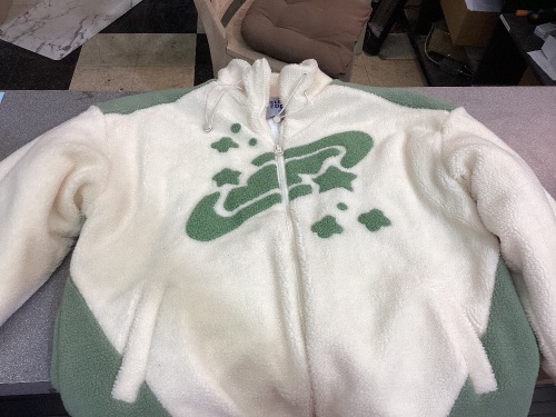 Aelfric Eden womens fleece zip hoodie size xl - Lot 256