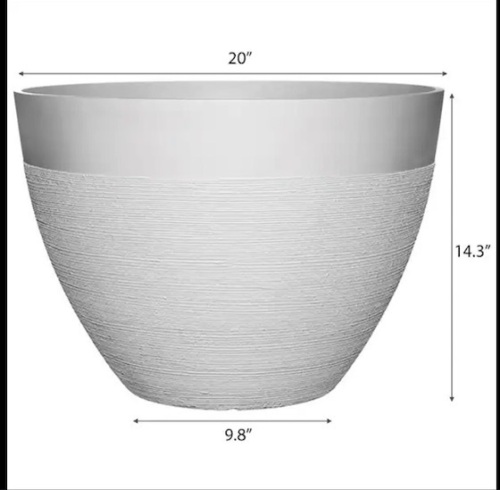 Decatur 20" starlight white resin planter - Lot 324
