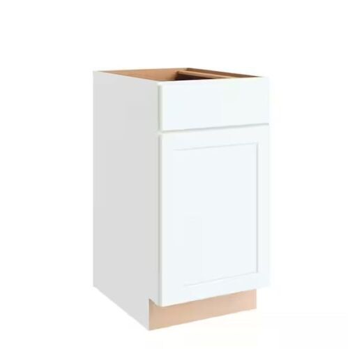Hampton Bay Courtland 18 in. W x 24 in. D x 34.5 in. H Assembled Shaker Base Kitchen Cabinet in Polar White  - Lot 328