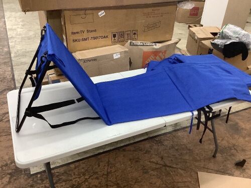 Lot of (4) Folding Beach Lounge Pads  - Lot 329