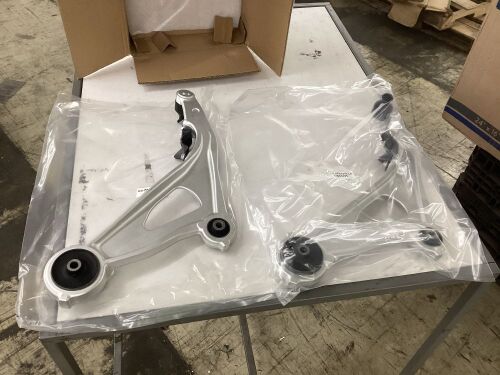 Front Lower Control Arms  - Lot 659