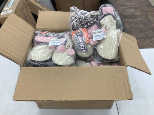 Case of (10) Funziez! Women's Bootie Slippers, Cream/Pink, Med 7-8 - Lot 418