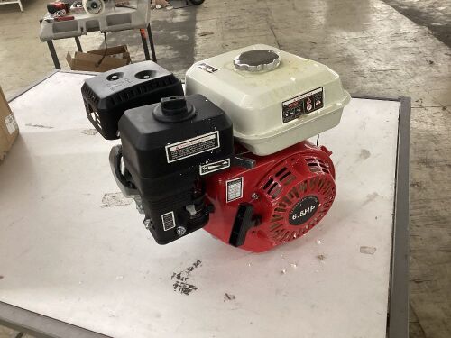 6.5HP Gas Engine - Locked Up, For Parts/Repair - Lot 766