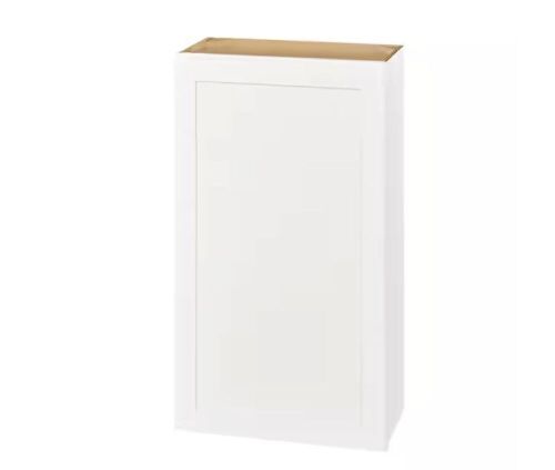 Hampton Bay Avondale 24 in. W x 12 in. D x 42 in. H Ready to Assemble Plywood Shaker Wall Kitchen Cabinet in Alpine White  - Lot 459
