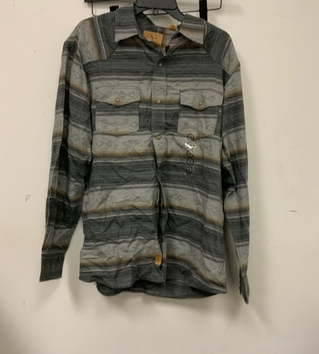 Red Head Mens Button Down, Size M, Appears New - Lot 462