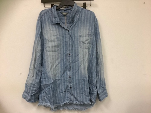 Natural Reflections Womens Button Down, 1X, E-Comm Return - Lot 488