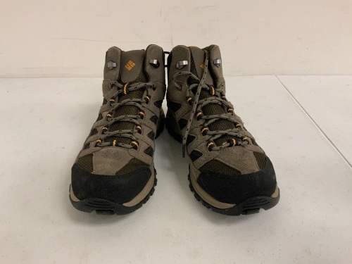 Columbia Shoes for Men, Size 7, Appears New - Lot 495