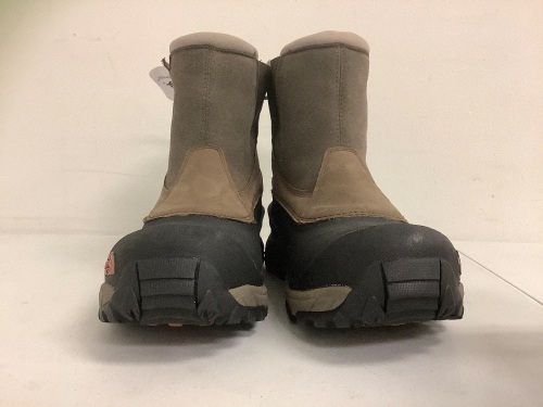 North Face Mens Boots, 8, E-Commerce Return, Sold as is - Lot 529