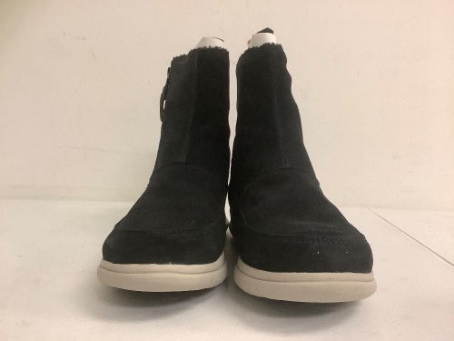 Sorel Explorer Zip Boots for Ladies, 9.5, Appears New, Sold as is - Lot 660