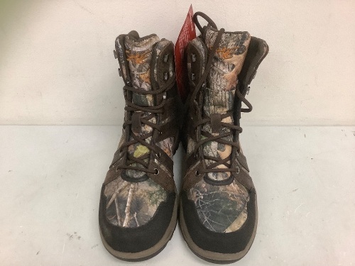 She Outdoor Womens Boots, Size 8M, Appears New - Lot 331