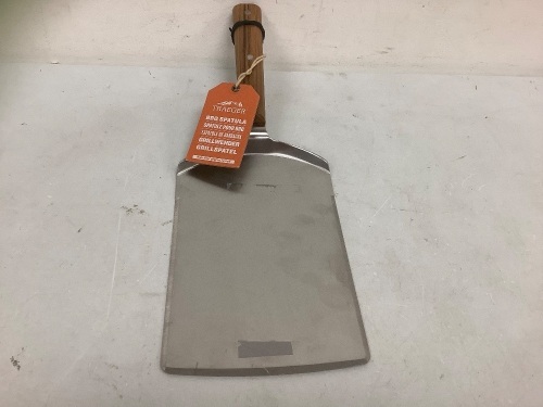 Traeger BBQ Spatula, E-Comm Return - Lot 377