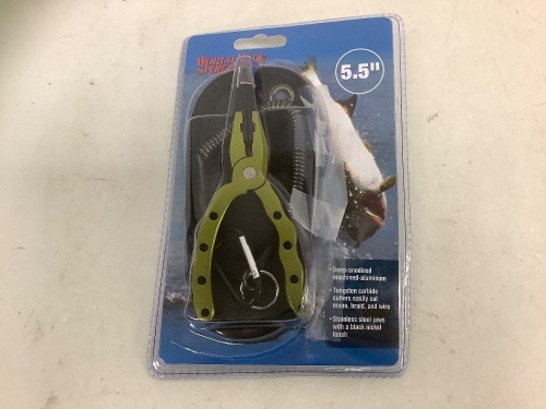 World Wide Sportsman Fishing Pliers, Appears New, Sold as is - Lot 712