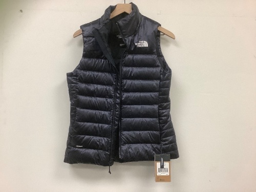 North Face Womens Vest, S, Appears New, Sold as is - Lot 77