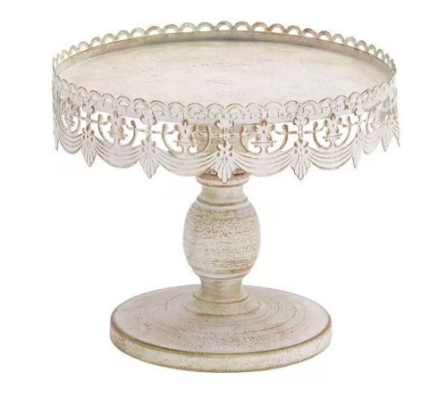 Litton Lane 9 in. H White Decorative Cake Stand with Lace Inspired Edge - Lot 535