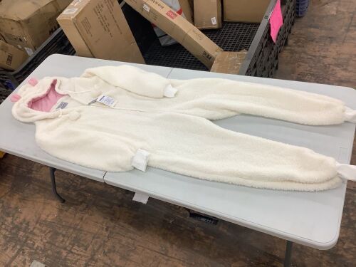 Funziez! Sherpa Adult Onesie White Bear Costume, Medium  - Lot 736