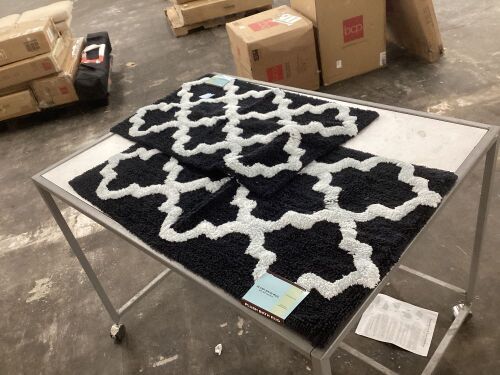 Lot of (2) Plush Bath Rugs  - Lot 436