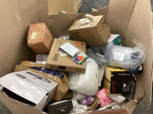 Lot of Small Return Items - Uninspected - Lot 667
