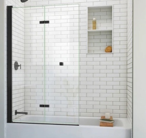 Folding frameless shower door - Lot 589