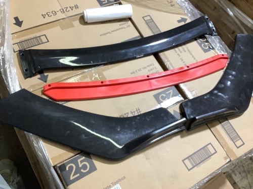 Bumper/spoiler for unknown vehicle - Lot 596