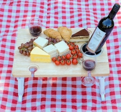 Folding Portable Wine Picnic Table - Lot 596