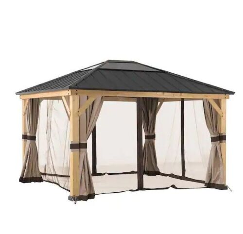 Sunjoy Universal Curtains and Mosquito Netting for 11 ft. x 13 ft. Wood Gazebos  - Lot 331