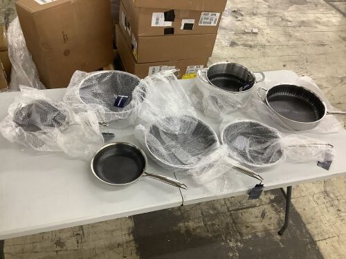 7 Piece Cookware Set, No Lids  - Lot 651