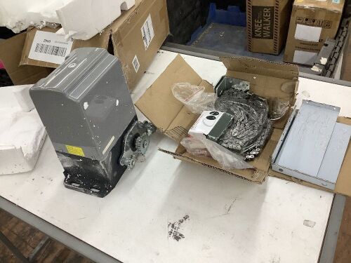 Vevor 3300lbs Automatic Sliding Gate Opener Driveway Operator Infrared Sensor - Lot 308