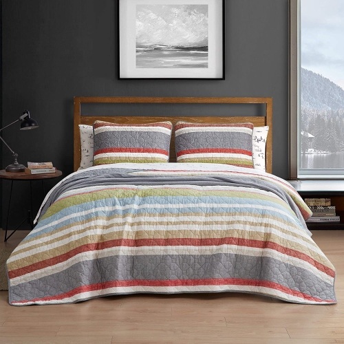 Eddie Bauer Home Salmon Ladder Collection Twin Quilt/Sham Set. Appears New - Lot 536