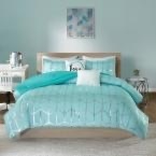 5-Piece Aqua/Silver Full/Queen Comforter Set. Appears New. E-Commerce Return - Lot 736