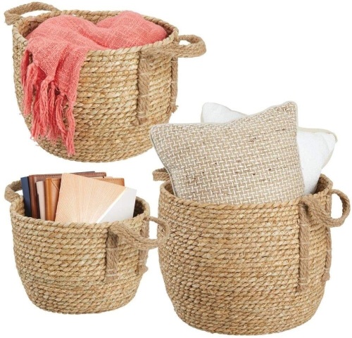mDesign Round Woven Braided Rope Seagrass Home Storage Baskets. Appear New - Lot 816