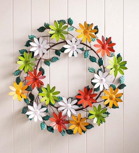 Plow and Hearth Hand-Painted Colorful Metal Flowers and Leaves Wreath. Appears New - Lot 817
