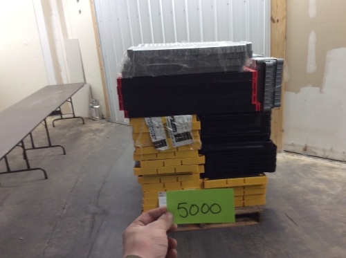 Pallet of Plastic Shelves. Unsure of Condition/Complete. - Lot 5000