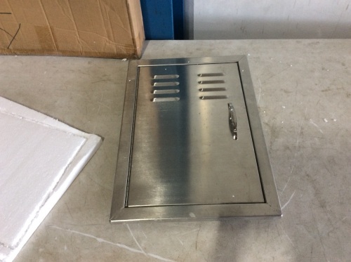 18" x 20" Single Access Stainless Steel Door - Lot 154