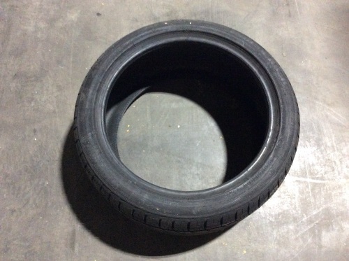 Radar Dimax AS-8 245/40ZR18 97W Tire - Lot 768