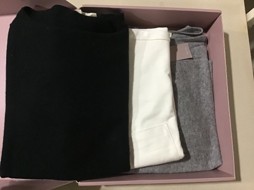 Lot of (3) Nap Loungewear Tops, 2 Medium, 1 Large  - Lot 122