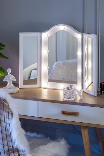 LUXFURNI Vanity Lighted Tri-fold Makeup Mirror - Lot 756