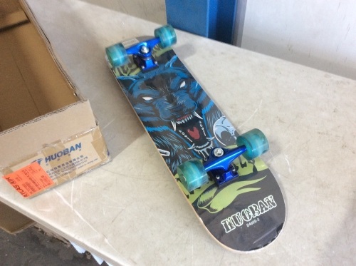 Huoban Complete Skateboard - Lot 563