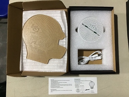 Case of (40) Chiefs NFL 3D Illusino LED Lamps - Lot 1037