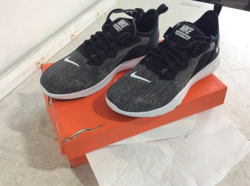 Nike Women's Flex Trainer Sneakers, Size 6 - Lot 345