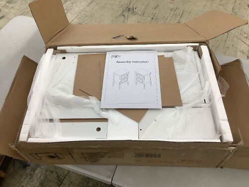 White Night Stand  - Lot 150