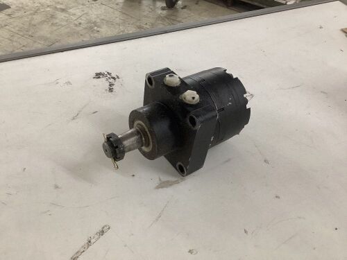 DNYSYSJ TCA12678 TCA17739 Hydraulic Wheel Motor Replace for John Deere 737 757 777 797 7200 7400 8500 - Lot 325